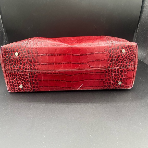 Ann Taylor Red Crocodile-Pattern Shoulder Bag- leather - Picture 4 of 11